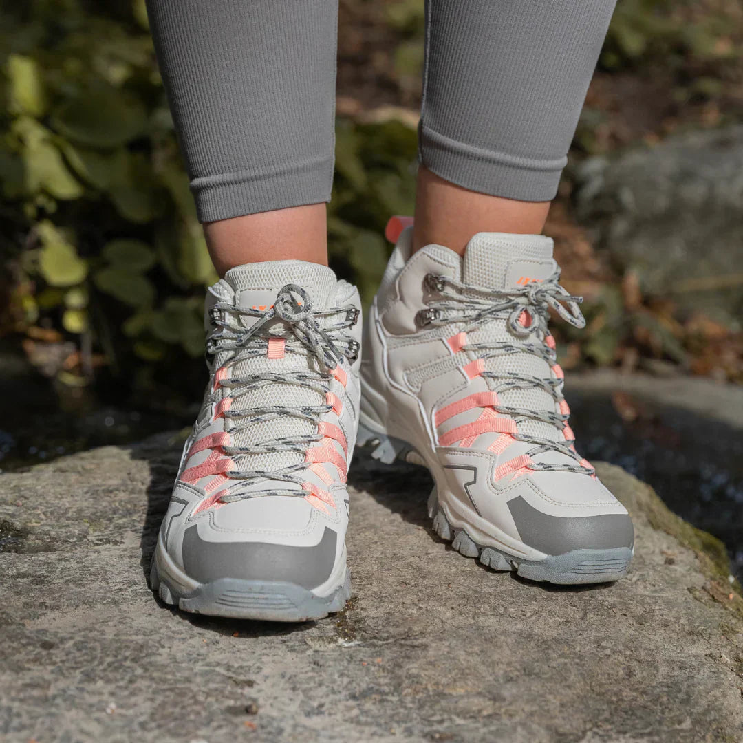 Hiking Boots – Lightweight Orthopaedic Trail Support