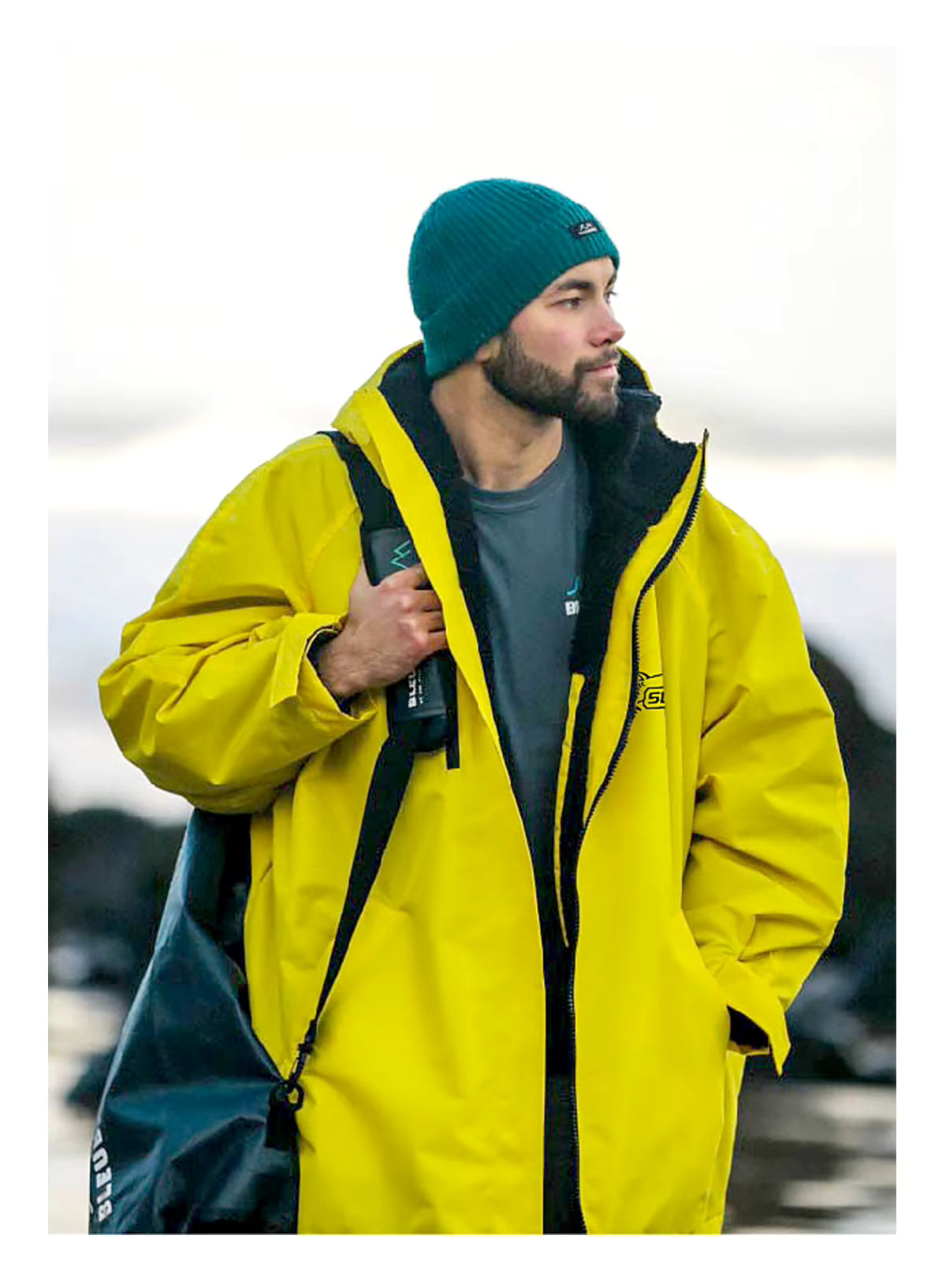 Waterproof Surf Changing Robe Oversized Outdoor Poncho for Swimming